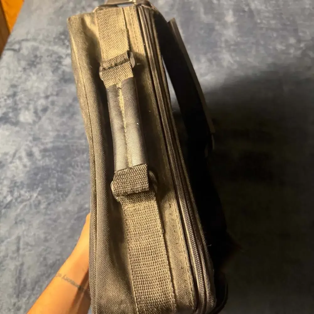 Official Sega Game Gear Carrying Case Shoulder Travel Bag
